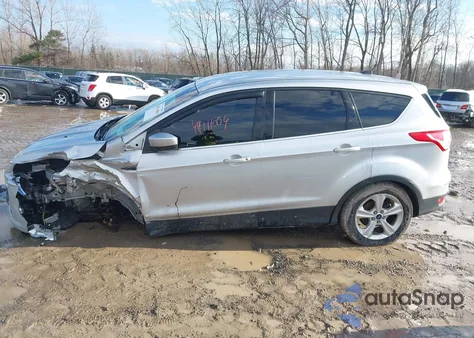 2016 Ford Escape Se z USA, uszkodzony, nr VIN 1FMCU9GX6GUB92371